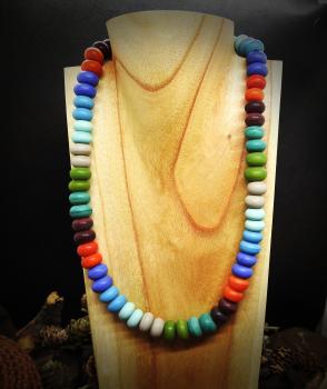 Necklace matte multicolored